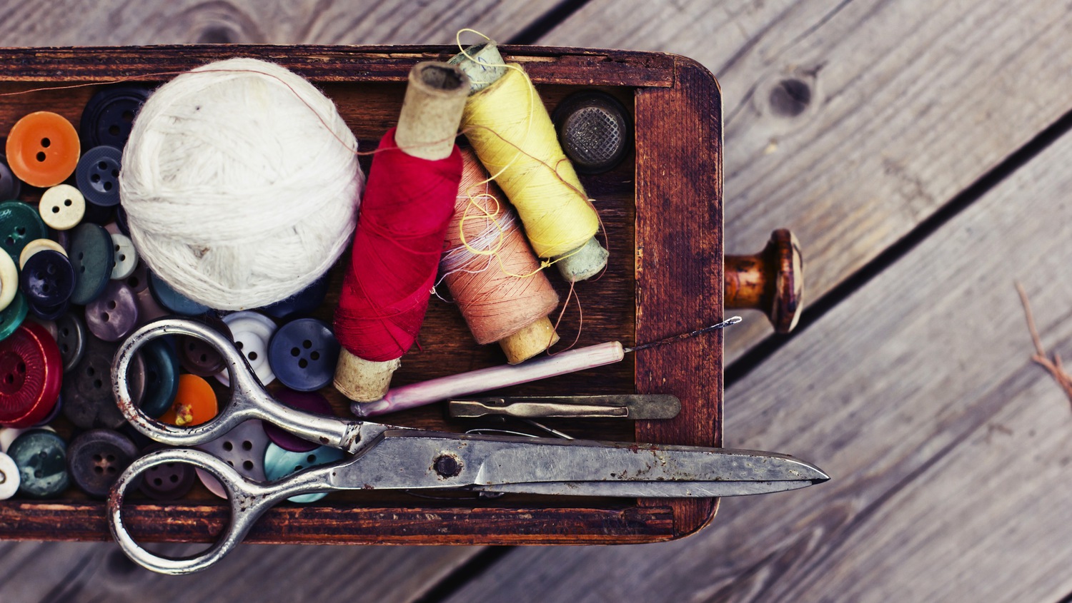 Should You Use Etsy or E-commerce?